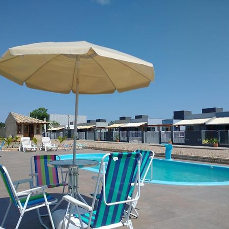 Casa Do Lago - Condominio De Casas Para Aluguel Diario E De Temporada 佩尼亚 外观 照片
