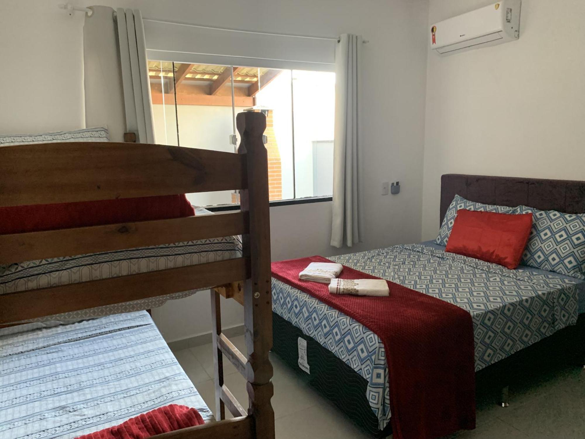 Casa Do Lago - Condominio De Casas Para Aluguel Diario E De Temporada 佩尼亚 外观 照片