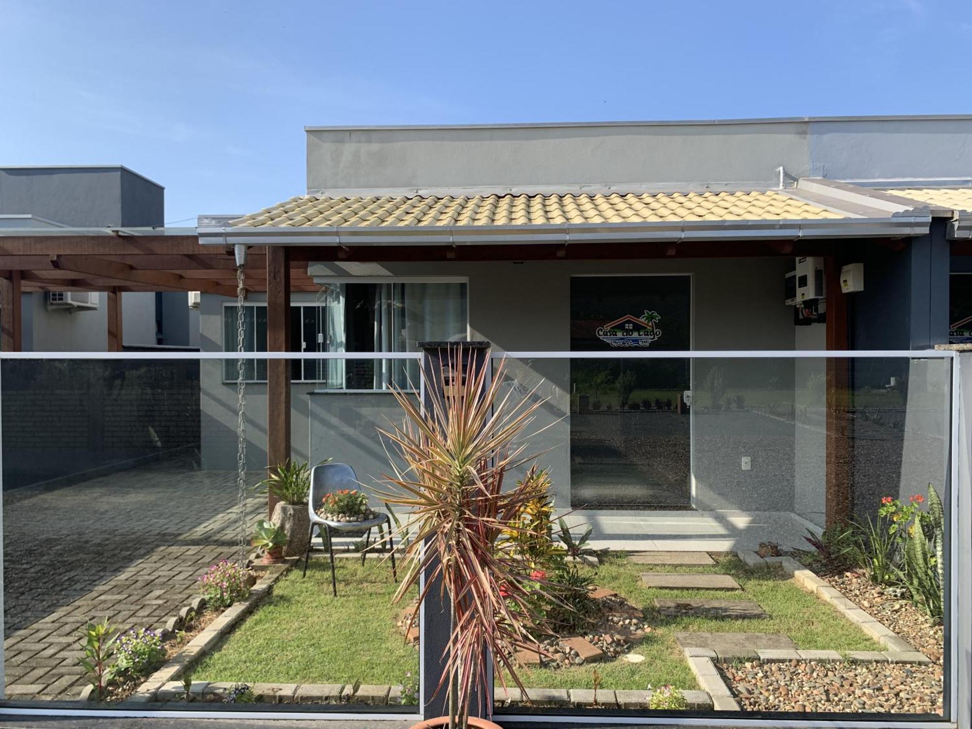 Casa Do Lago - Condominio De Casas Para Aluguel Diario E De Temporada 佩尼亚 外观 照片